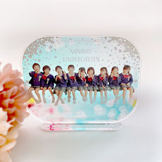 サクラ柄背景の集合写真アクリルスタンド