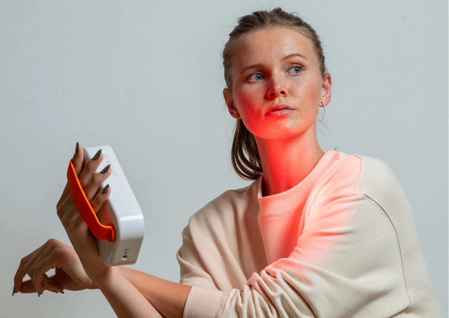 Lumebox vs Bon Charge Review RCC Portable red light therapy device Lumebox & Discount Code