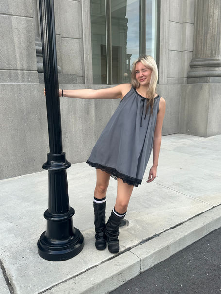 "Last night in soho" Moc styling