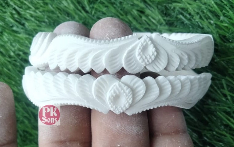 Hatimukhi Lotus Design Shakha Pola Set For Women D8