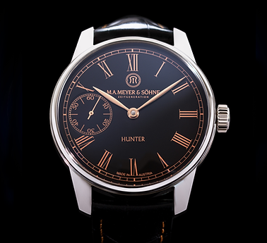 Black - Hunter - Zeitgeneration - front - view