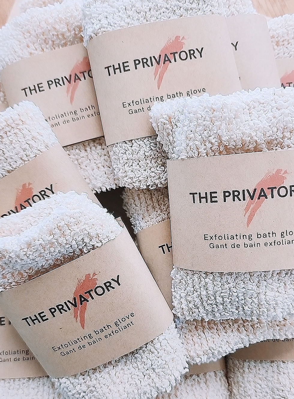 Thumbnail: Exfoliating bath glove