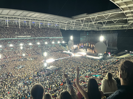 What has Cruiseologists got in common  with Coldplay? 