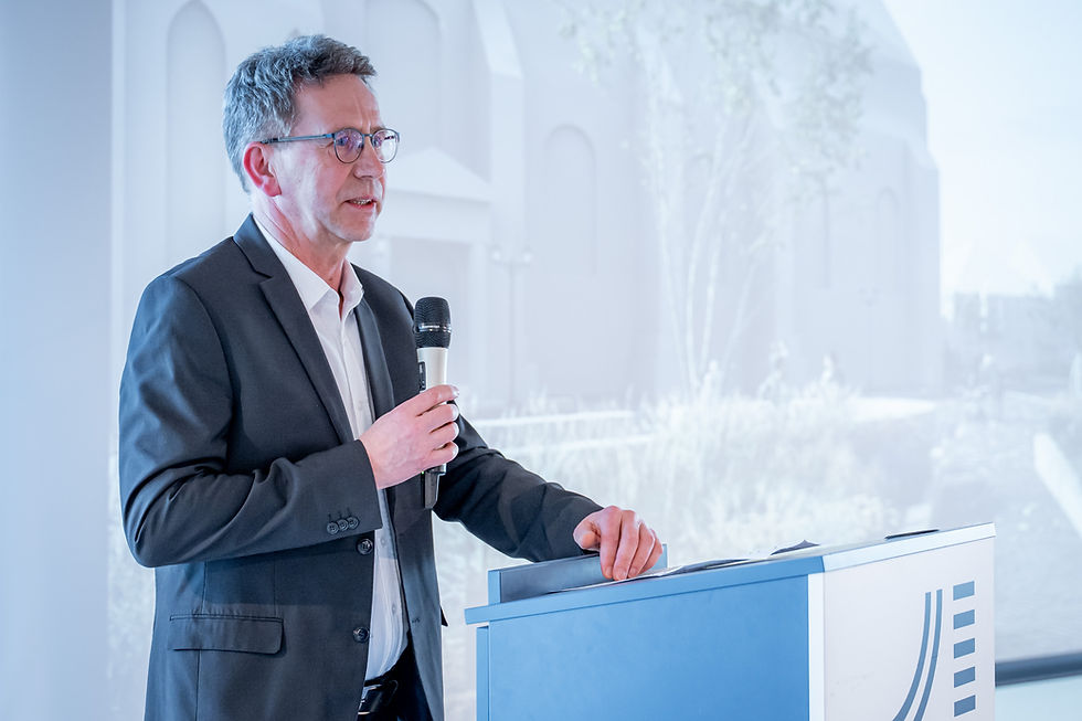 Szaksz Vince győri főépítész volt a bírálóbizottság elnöke. (Fotó: Adorján András)