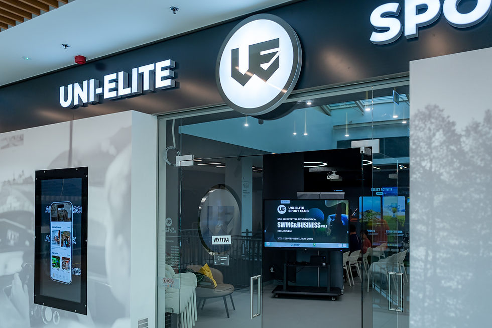 A gamer életmód egészségügyi kockázatairól szóló esemény helyszínét az ETO Park második emeletén található Uni-Elite Sport Club adja. (Fotó: Adorján András)