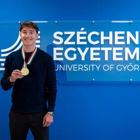 Bánáti Kevin a labdarúgó NB I csúcsán: a Széchenyi István Egyetem hallgatójával nyert bajnokságot az ETO FC
