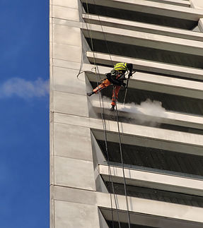 Exterior facade cleaning united rope access