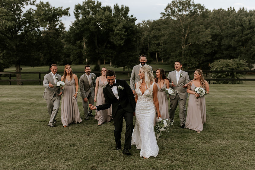 nashville wedding party, fun poses