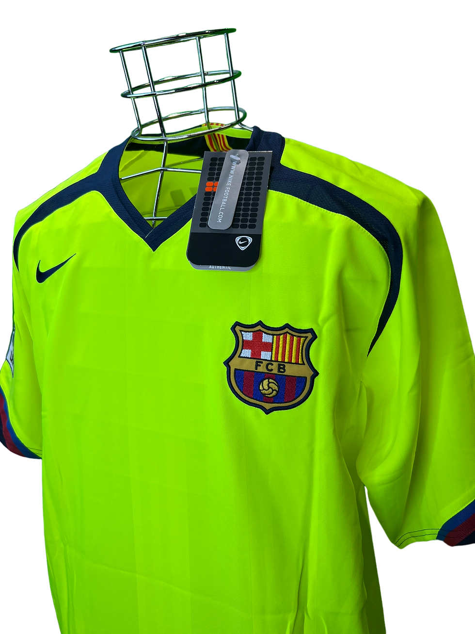 Thumbnail: XAVI AWAY 2005/06 BNWT