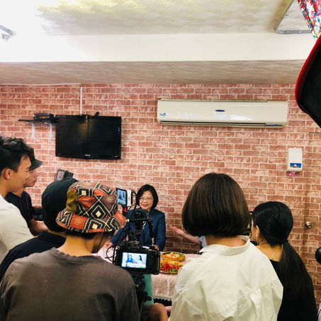 [奧黛]Youtuber千千和蔡英文總統的來訪，介紹影片裡出現的每一道菜！