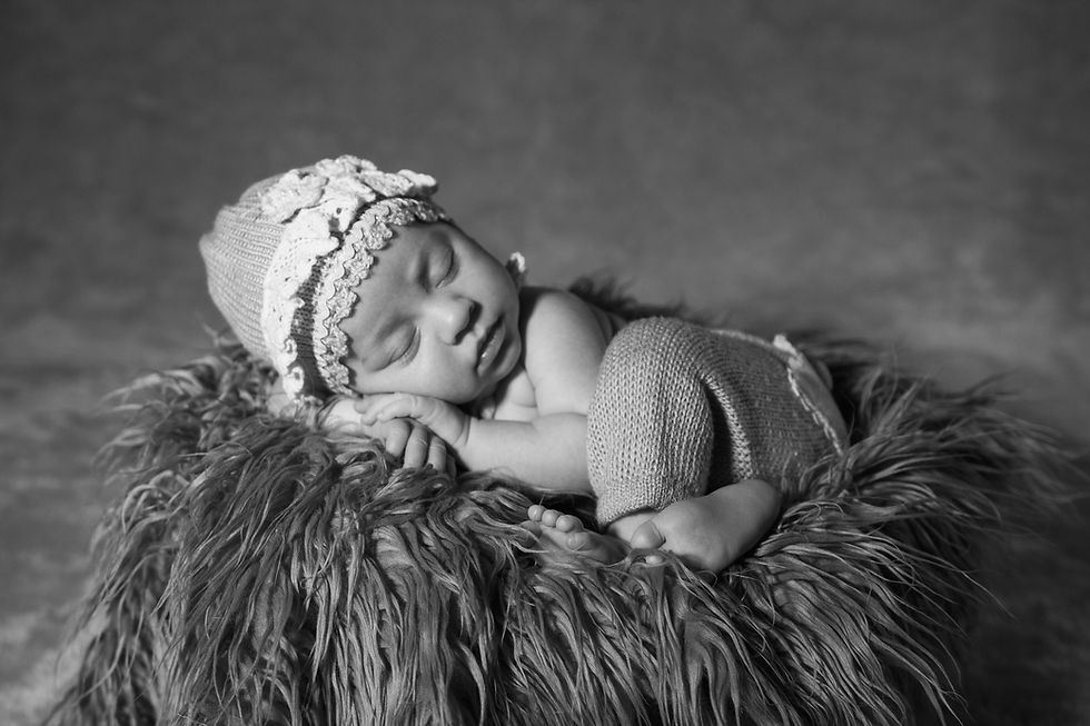 Newborn - Julia - Lia.jpg