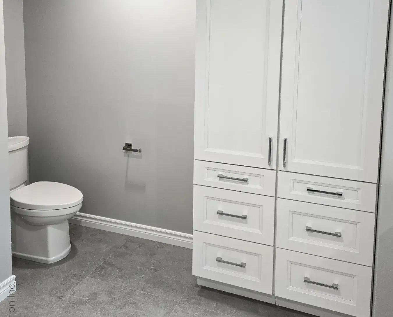 white linen storage cabinet, toilet 4-piece bath