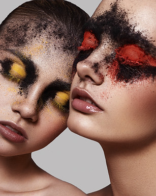 Makeup Artist 