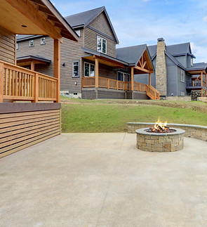 AdobeStock_336803660_edited.jpg