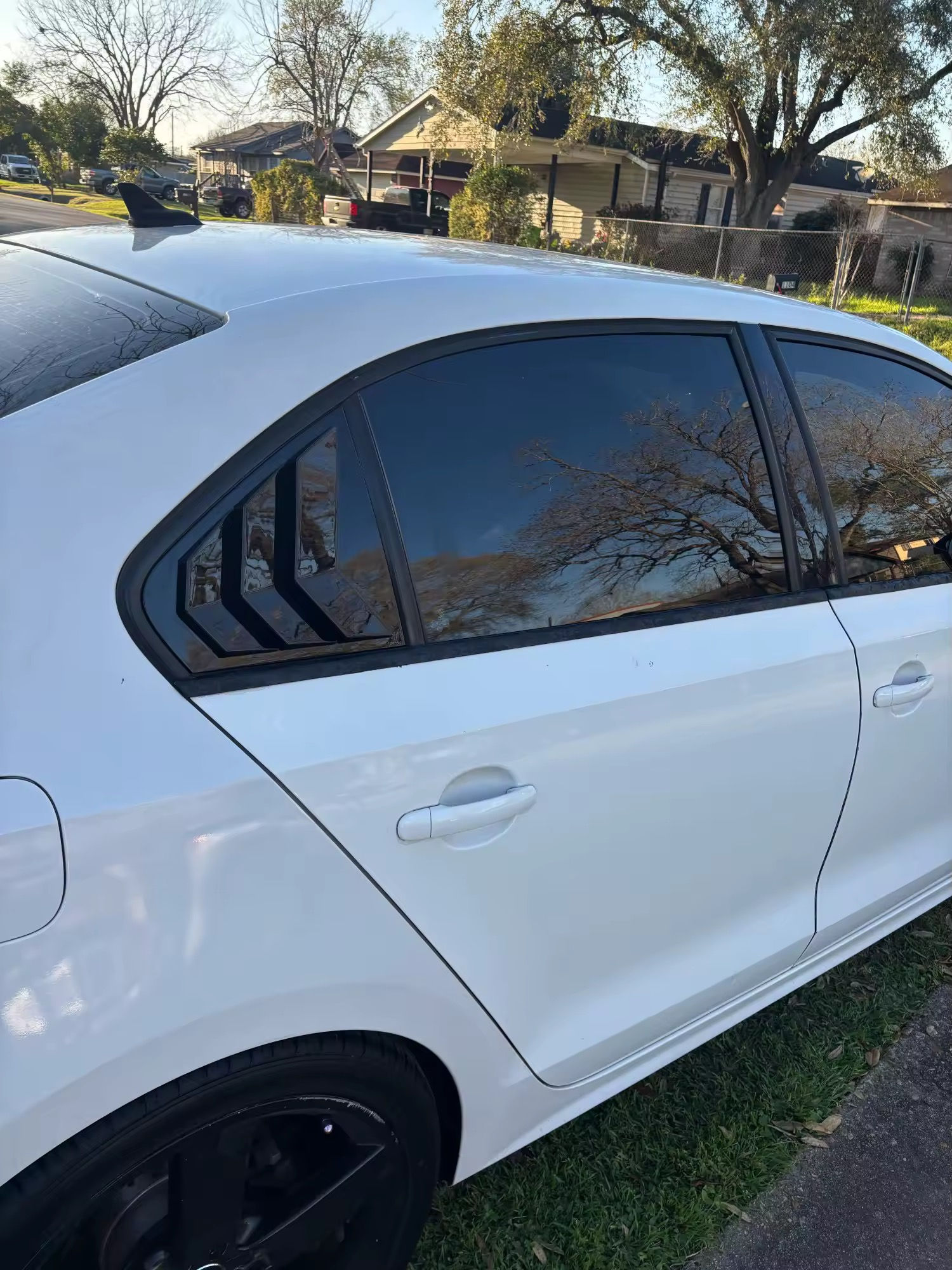 Par de Louvers de ventana para Jetta MK6 