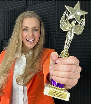 Award Winning Lash Artist .jpeg