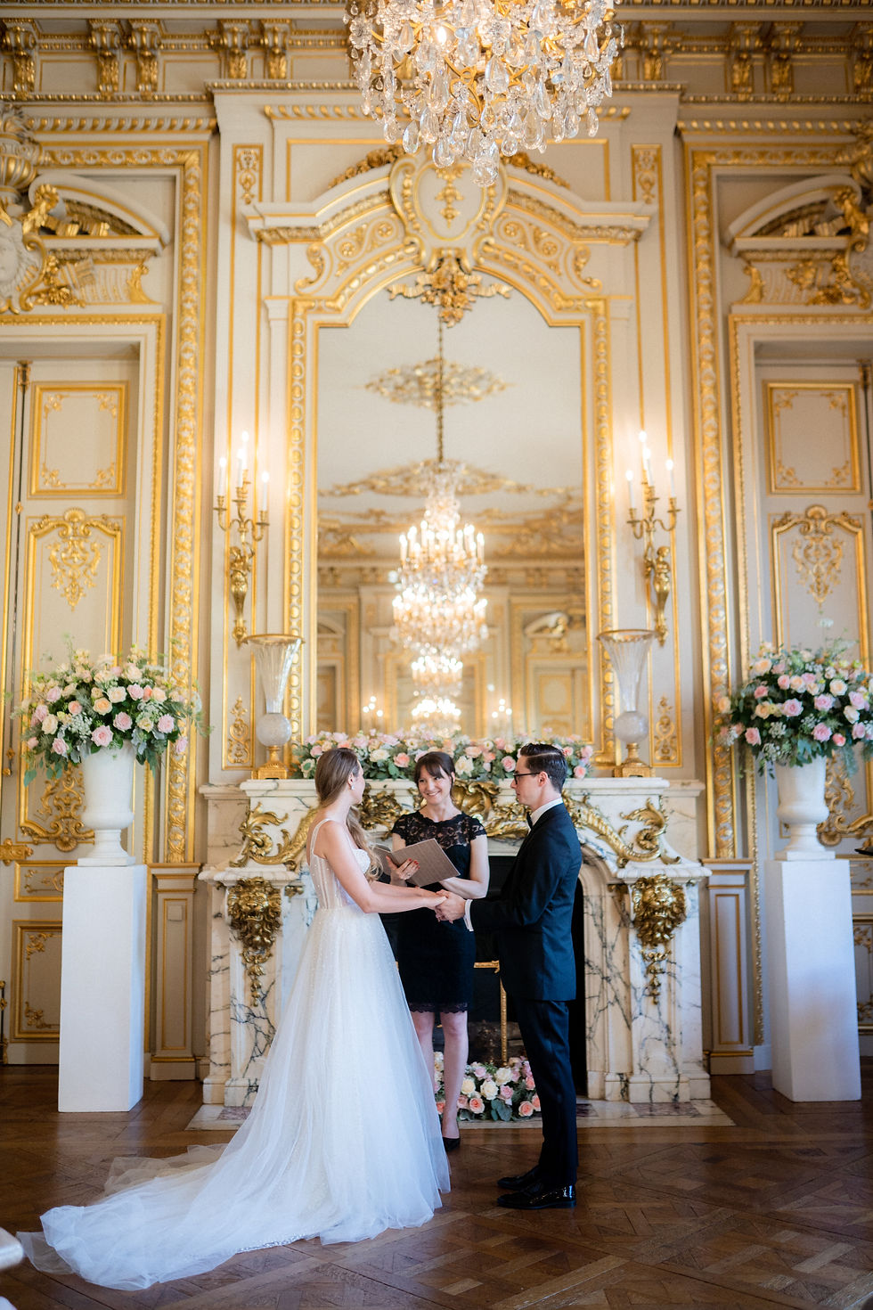 Luxury ceremony at Shangri La Paris Paris photographer