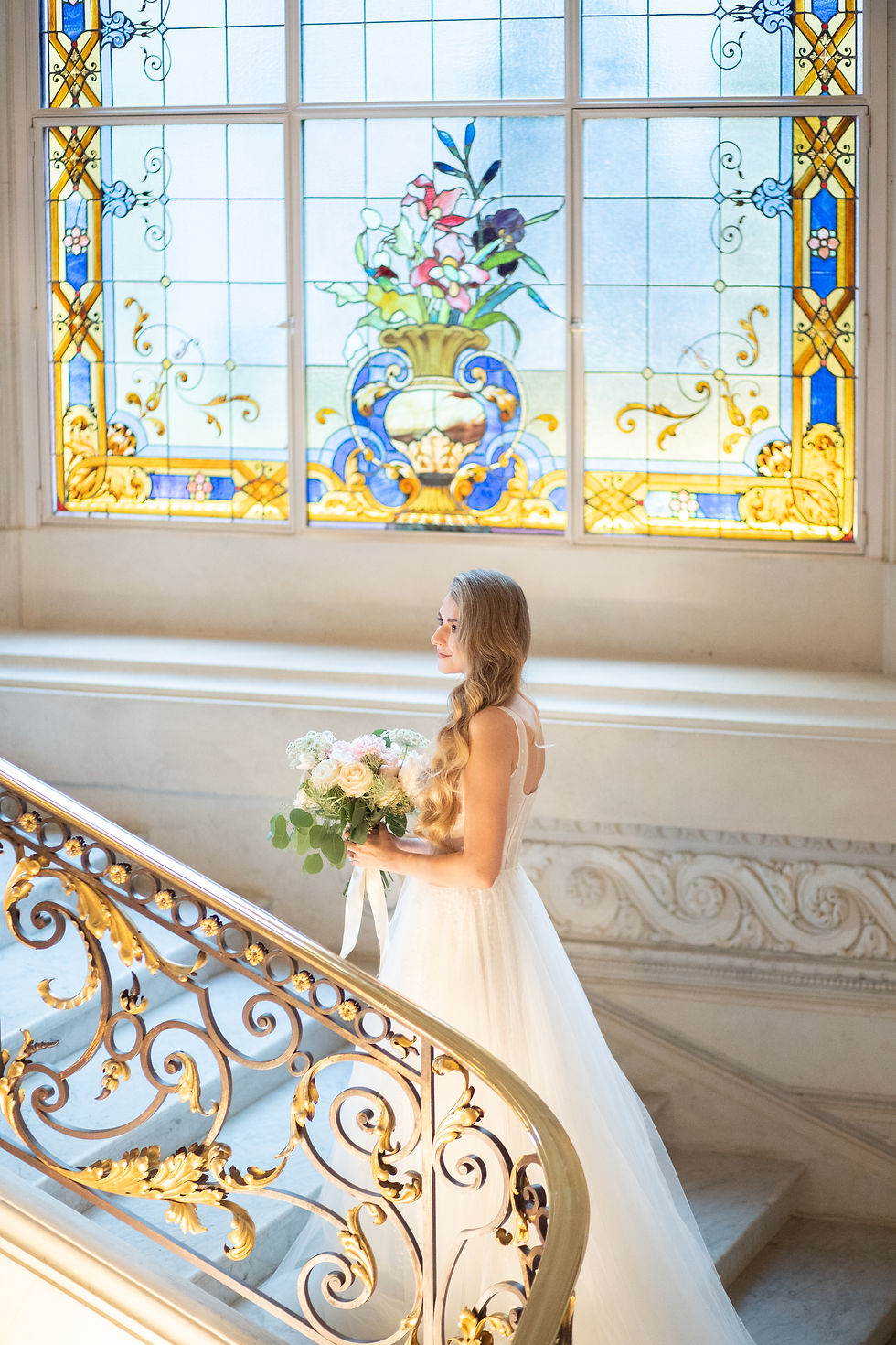 bridal portrait at at Shangri la paris stair wedding photographer