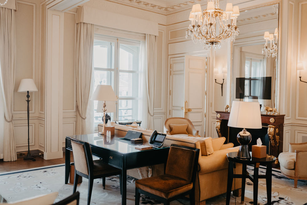coco-chanel-room-at-ritz-paris