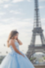 paris quinceanera portrait at eiffel tower