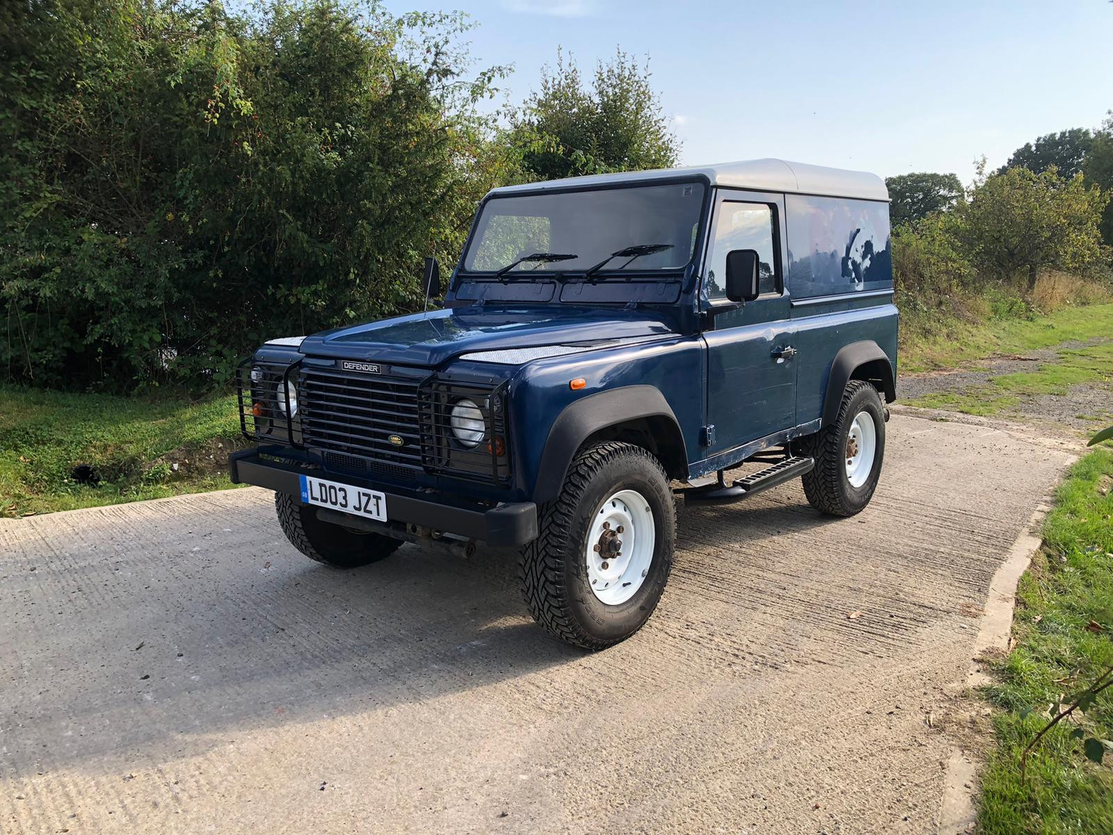 2003 Land Rover Defender TD5 2.5 Manual Diesel in Blue