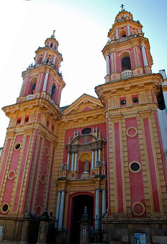 Iglesia_de_San_Ildefonso.jpg