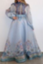 TALIA Bleu Céleste – Ensemble chemisier & jupe, harmonie lumineuse