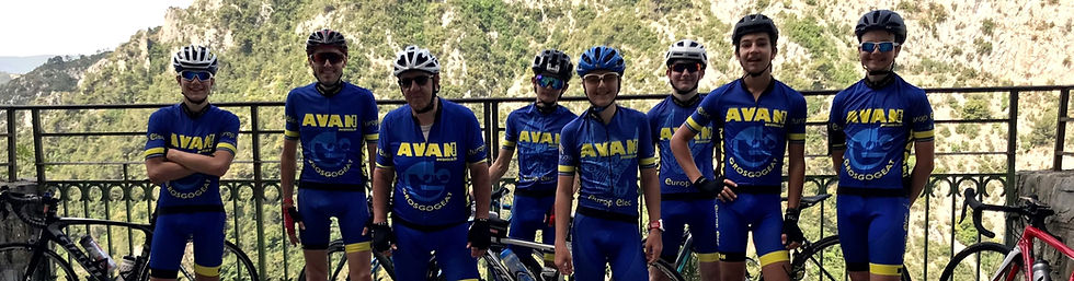 Ecole cyclisme 2022_edited.jpg