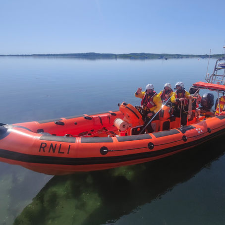 Portaferry RNLI inshore lifeboat crew depart Killyleagh Quay this morning.
