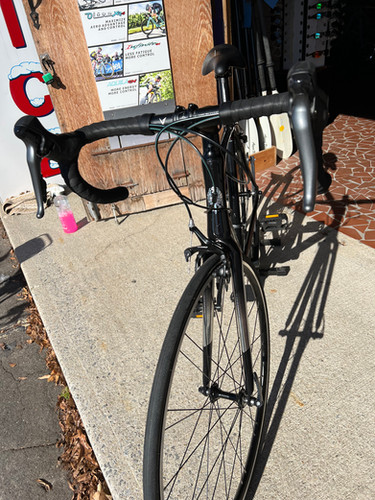 ビアンキ　Bianchi Nirone 7 Claris Bianchi Via Nirone 7 Shimano Claris 8-Speed - 2025 — Playtri