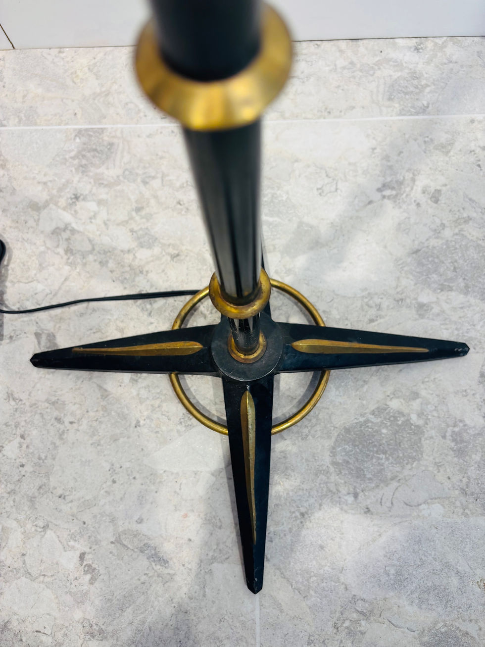 Miniature : Gilles Semadiras, lampadaire en fer noirci, faux bambou