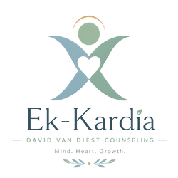 Ek-Kardia logo_edited.png
