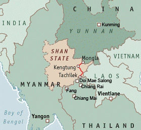Road from Pangkham to Pang Kham
