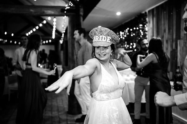 20221015_Robertson_Public_House_Wedding_Emily_Craig_0663-2.jpg