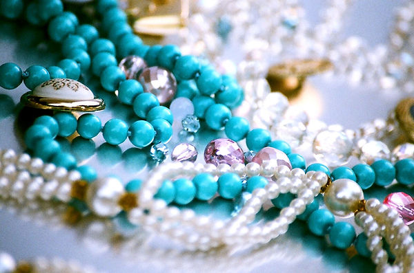 Silent Moments Jewelry