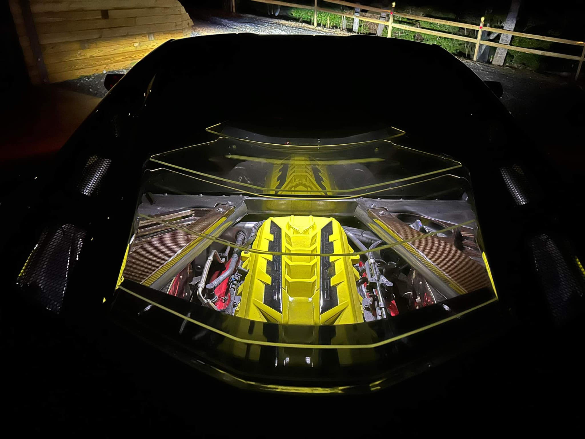 Air Scoop Vented Glass