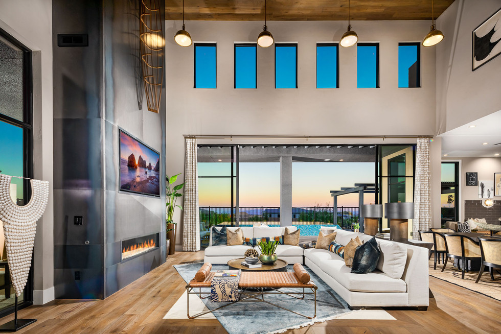6-Sky View _ Mesa Ridge_White Rock Desert_Family Room.jpeg