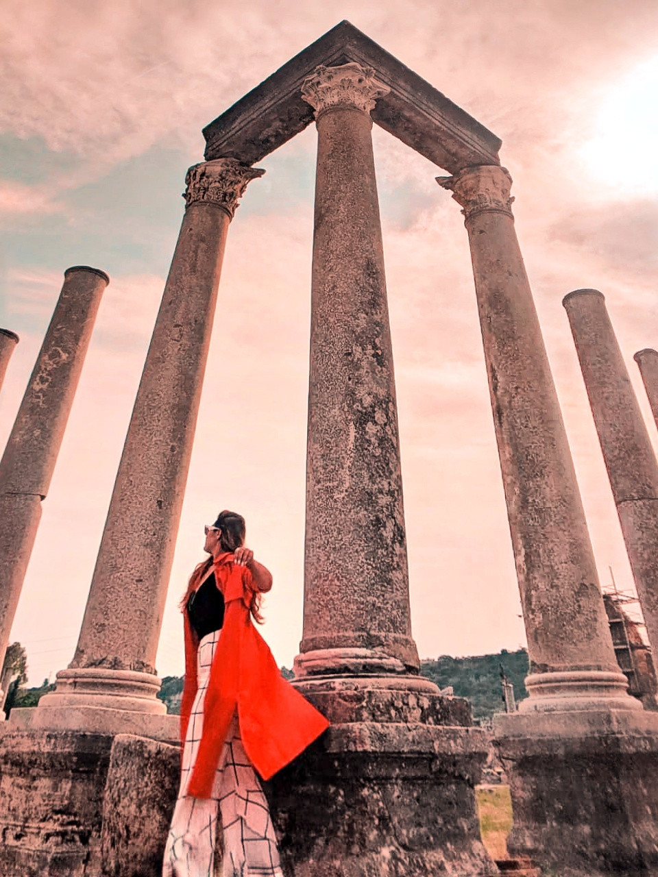 | antalya | turkey | top things to do in antalya | best time to visit antalya | bars in antalya | beers in antalya | cappadocia | istanbul | travel blog | antalya travel blog | travel blogger | thatnomadcouple | dr. siddharth | dr. nishita | old harbour | old town | kaleici | yachts | waterfall | dudan waterfall | perge | aspendos | side | roman ruins | history buffs | nature lovers | greek emperor | cat shelter | lara | beaches | beaches in antalya | tukish airline | travel to antalya from istanbul | cat | kitten | dog house | cat house | cat lovers | animal lovers |