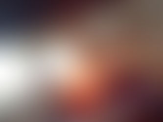 Mãe joga filho de 6 meses em geladeira