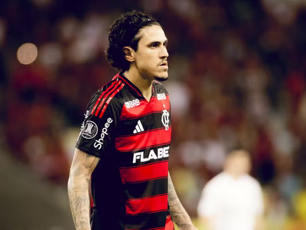 Pedro vai sair do Flamengo? Entenda a atual situação do jogador no clube