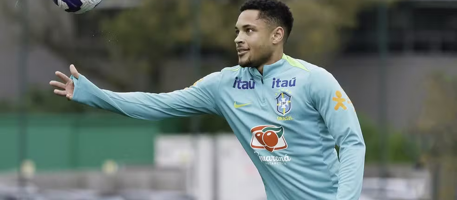 STJD adia sessão que vai julgar Vitor Roque, do Palmeiras