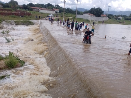 Cinco açudes registram sangria no RN após chuvas entre o fim de março e o início de abril