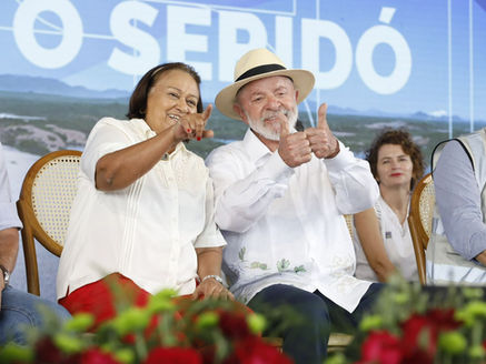 Aprovação do governo Fátima Bezerra sobe em meio à intensificação da agenda de entregas no RN