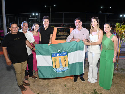 Esporte e convivência: Prefeitura de Assú entrega praça com quadra poliesportiva em Linda Flor