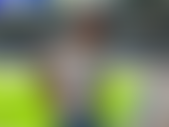 Virginia Fonseca causa em Madri com camisa de Vini Jr. para assistir jogo