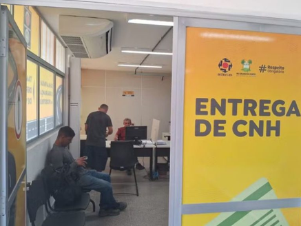 As novas regras para tirar a Carteira Nacional de Habilitação começam a valer ainda nesta semana, com a publicação das normas revisadas pelo Contran. 