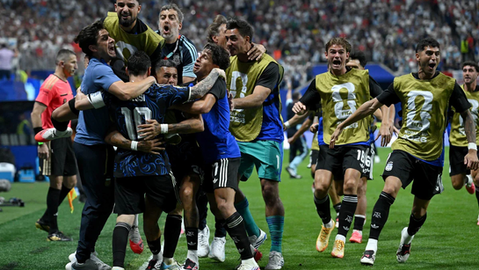 Argentina vence Inglaterra e vai disputar final da Copa com Espanha