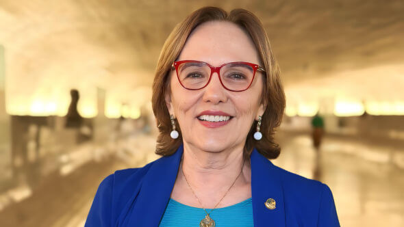 Zenaide agradece 630 mil votos e diz que segue à disposição do RN