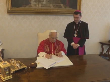 Papa Leão XIV alerta governos para desacelerar desenvolvimento de IA. 