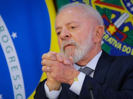 Após IOF, Lula decide vetar projeto que aumenta número de deputados